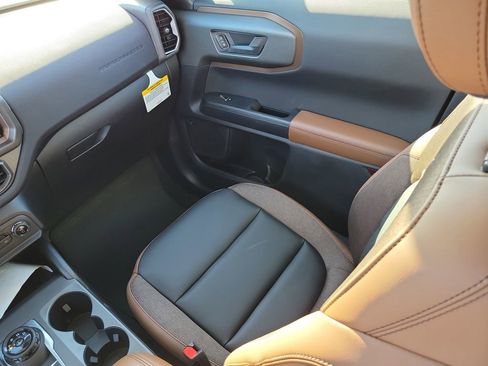 New 2025 Ford Bronco Sport Outer Banks w/ Outer Banks Tech Package+ AWD/4WD image 17