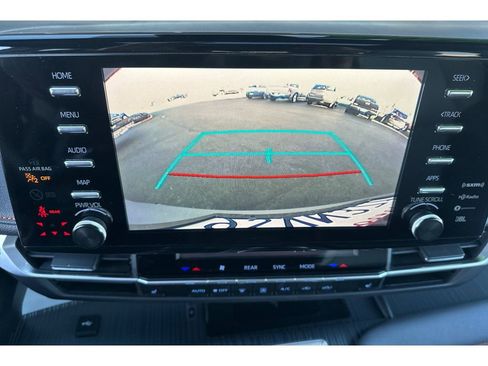 Used 2023 Toyota Sienna XSE image 23