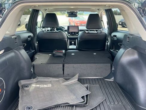 Certified 2023 Toyota Corolla Cross XLE w/ Convenience Package image 43