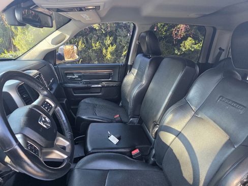 Used 2014 RAM 1500 Laramie w/ Convenience Group image 16