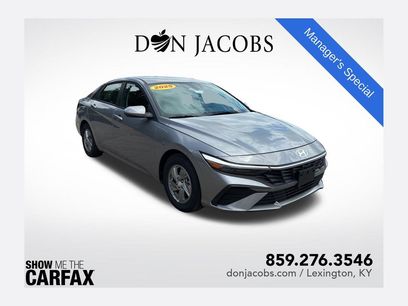 Used 2025 Hyundai Elantra SE
