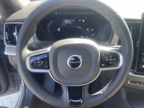 New 2026 Volvo XC90 B6 Plus w/ Protection Package Premier image 18