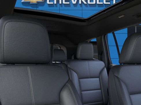 New 2026 GMC Acadia Elevation image 24