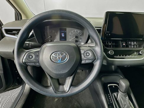 Used 2024 Toyota Corolla LE FWD image 11