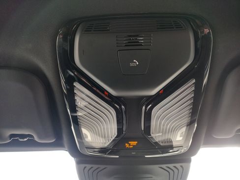 Used 2023 BMW X3 xDrive30i image 28