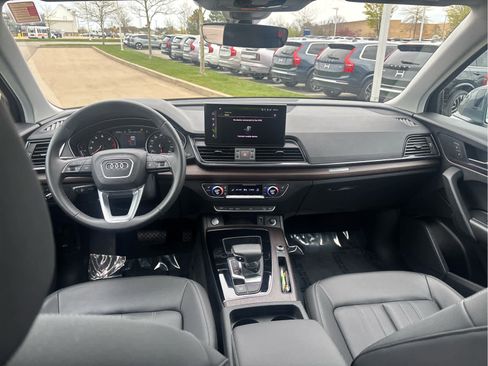 Used 2023 Audi Q5 2.0T Premium w/ Convenience Package AWD/4WD image 11