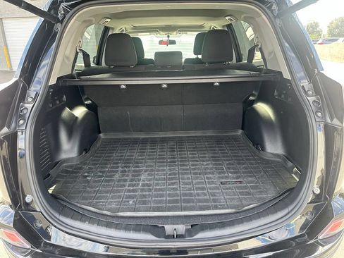 Used 2016 Toyota RAV4 XLE FWD image 7