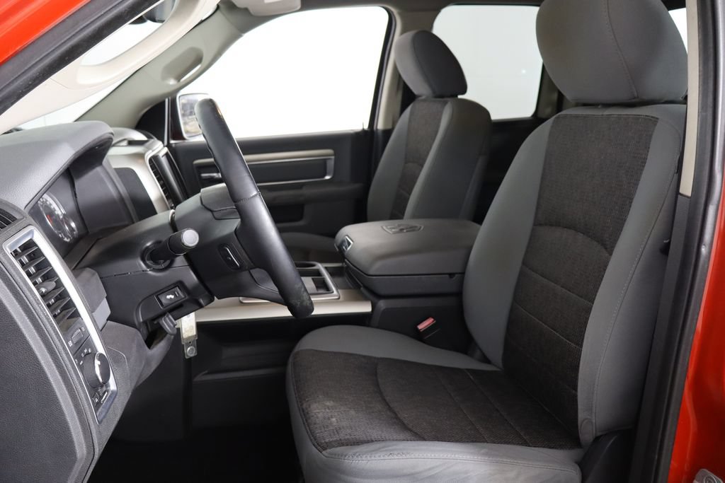 Used 2013 RAM 1500 Classic SLT RWD image 14