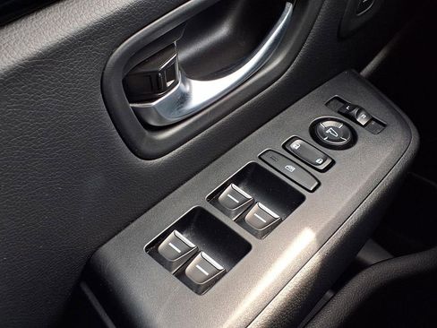 Used 2025 Honda Pilot EX-L image 19