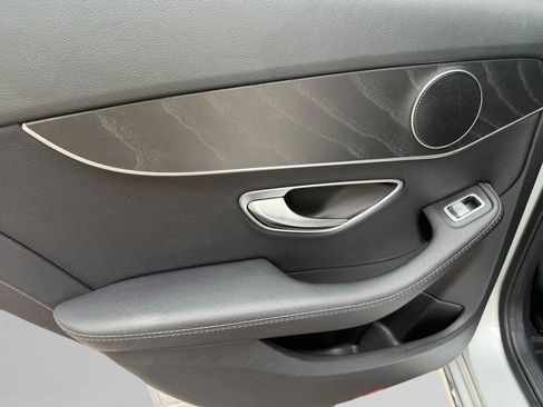 Used 2016 Mercedes-Benz C 300 4MATIC Sedan image 15