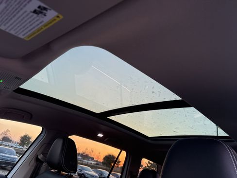 New 2026 Volkswagen Atlas SE image 20