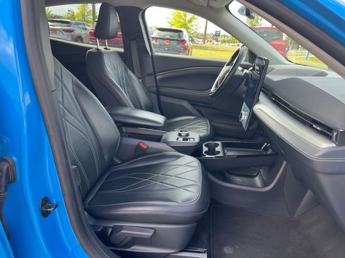 Used 2022 Ford Mustang Mach-E Select w/ Comfort/Technology Package RWD image 15