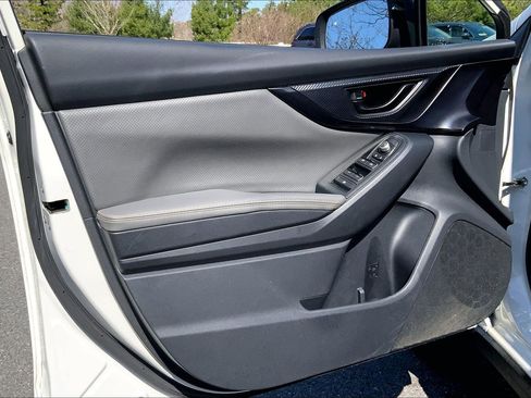 Used 2022 Subaru Crosstrek 2.5i Sport w/ Moonroof Package AWD/4WD image 25