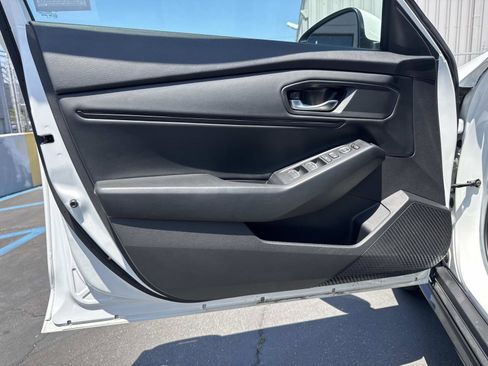 Used 2023 Honda Accord EX image 18