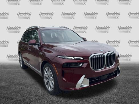 Certified 2025 BMW X7 xDrive40i AWD/4WD image 2