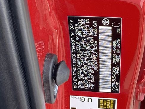 Certified 2020 Toyota Prius Prime Limited image 14