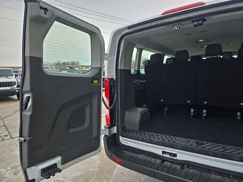 Used 2023 Ford Transit 350 XLT image 92