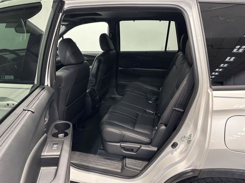Certified 2023 Honda Passport TrailSport image 25