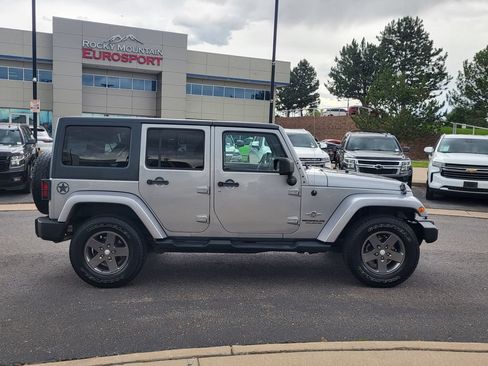 Used 2013 Jeep Wrangler Unlimited Sport AWD/4WD image 3
