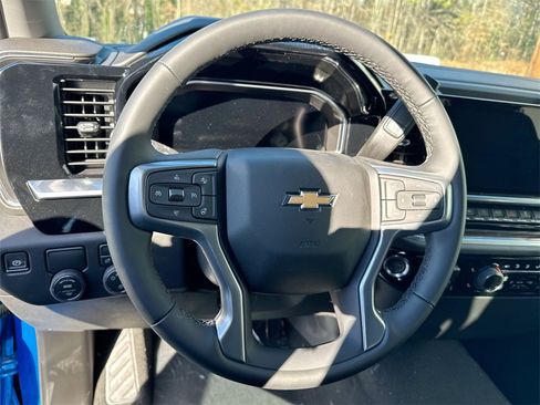 New 2026 Chevrolet Silverado 1500 LT image 16