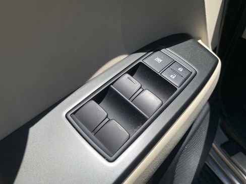 Certified 2023 Lexus GX 460 Premium AWD/4WD image 15