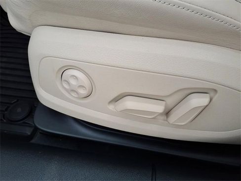 Used 2025 Audi A5 2.0T Premium Plus w/ Convenience Plus Package image 15