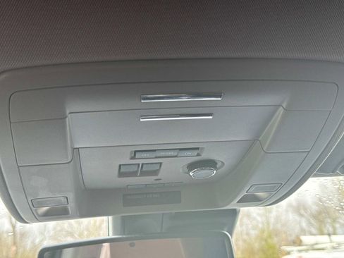 Used 2020 Chevrolet Tahoe Premier w/ Premier Plus Edition image 22