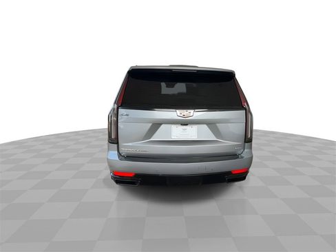 Certified 2024 Cadillac Escalade Sport Platinum w/ Heavy-Duty Trailer Package image 7