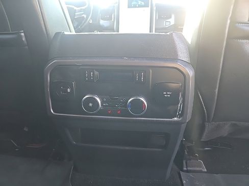 Used 2022 Ford Expedition Max Platinum image 39