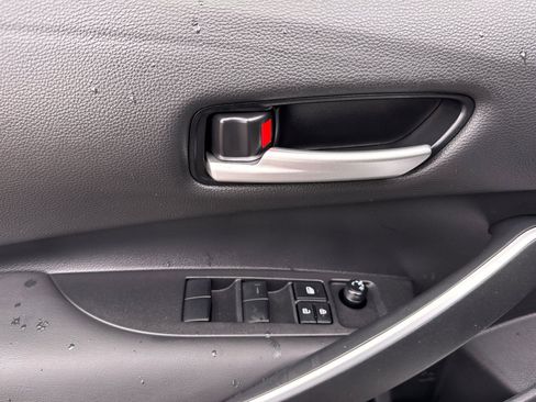 Used 2022 Toyota Corolla SE image 11