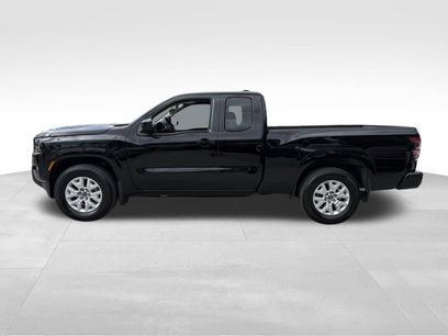 Used 2024 Nissan Frontier SV w/ SV Convenience Package