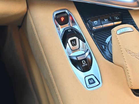 Used 2023 Chevrolet Corvette Stingray Premium Cpe w/ Z51 Performance Package image 10