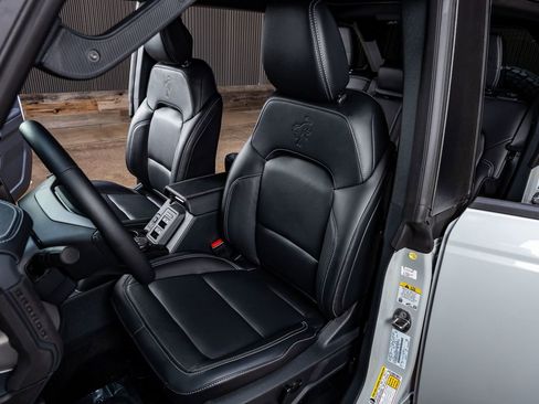 Used 2026 Ford Bronco Outer Banks image 30