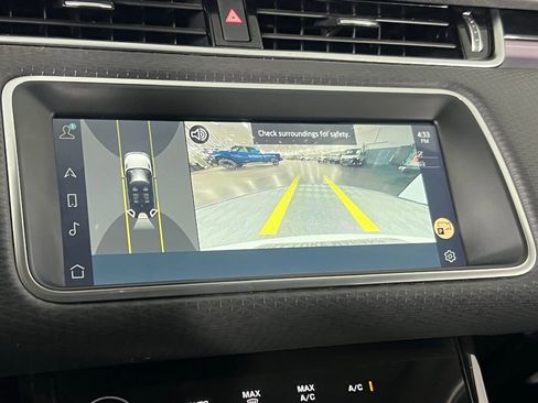 Used 2023 Land Rover Range Rover Evoque S image 17