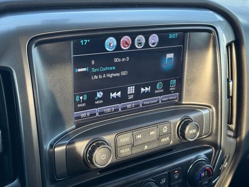 Used 2018 Chevrolet Silverado 1500 LT w/ All Star Edition image 15