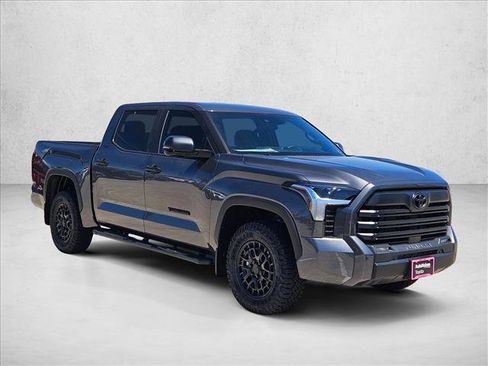 New 2026 Toyota Tundra SR5 AWD/4WD image 7