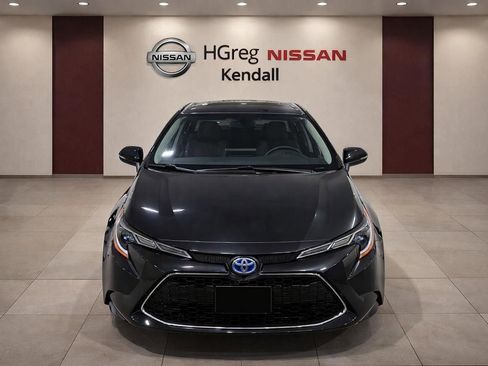 Used 2020 Toyota Corolla LE FWD image 6