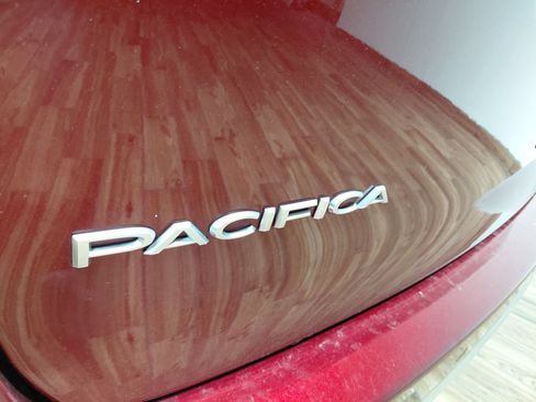 Certified 2021 Chrysler Pacifica Pinnacle AWD/4WD image 38