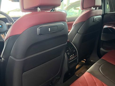 New 2026 BMW X6 xDrive40i w/ Climate Comfort Package image 16