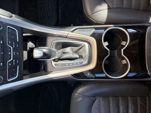 Used 2016 Ford Fusion SE w/ Equipment Group 202A image 29