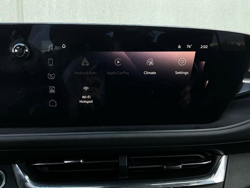 Used 2025 Buick Envista Preferred image 28