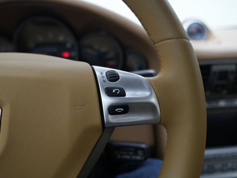 Used 2006 Porsche 911 Carrera 4 image 42