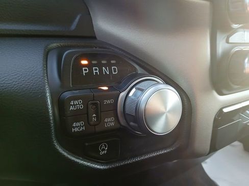 Used 2020 RAM 1500 Laramie image 28