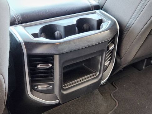 Used 2023 RAM 1500 Big Horn AWD/4WD image 30