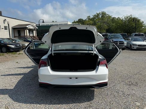 Used 2021 Hyundai Elantra SEL FWD image 37