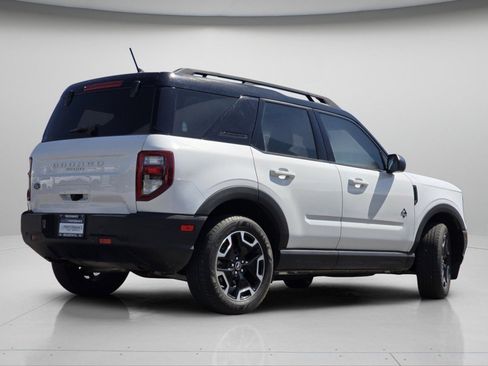 Certified 2022 Ford Bronco Sport Outer Banks w/ Tech Package AWD/4WD image 23