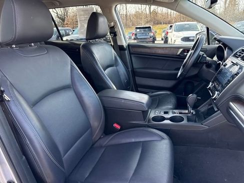 Used 2018 Subaru Outback 2.5i Limited image 10