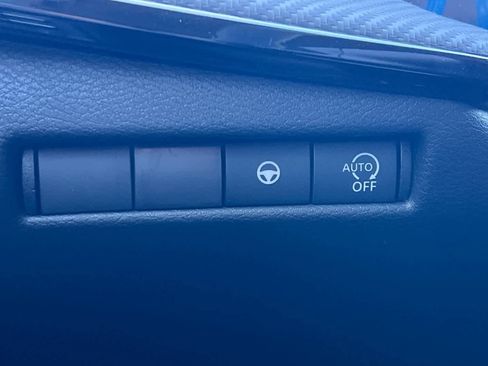 New 2026 Nissan Kicks SR w/ Illumination Package image 32