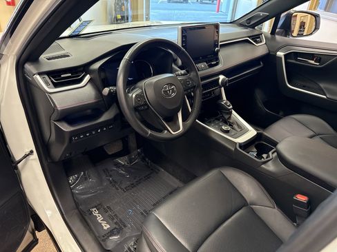 Used 2021 Toyota RAV4 XSE image 30