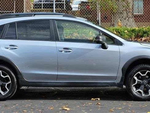 Used 2015 Subaru Crosstrek 2.0i Limited image 6